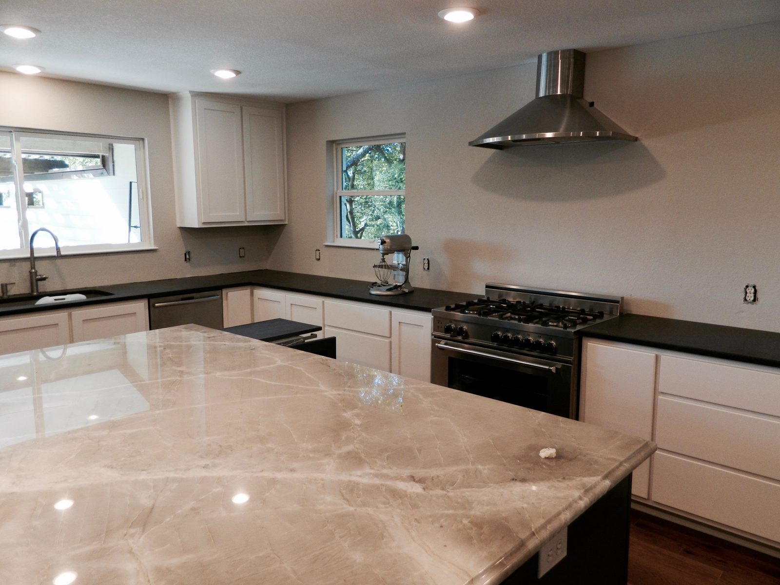 Ladera Norte — Kitchen completed work
